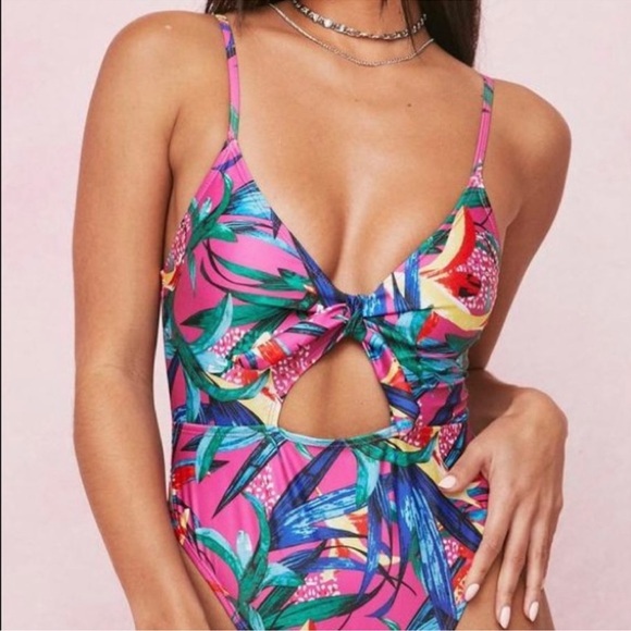 Nasty Gal Women’s Tropical One Piece High Leg High Cut Swimsuit Size 6 - Picture 2 of 6